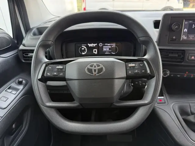 Toyota pro-ace