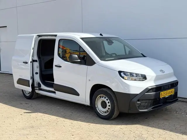 Toyota pro-ace