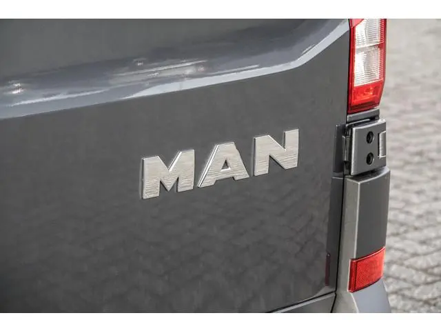 MAN TGE