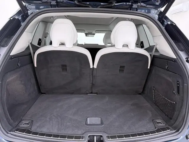 Volvo EX90