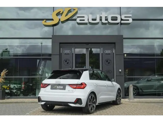 Audi A1 Sportback 35 TFSI 150pk S-line Dynamic pack Camera Virtual cockpit 18" LMV 1e eigenaar NLaut...