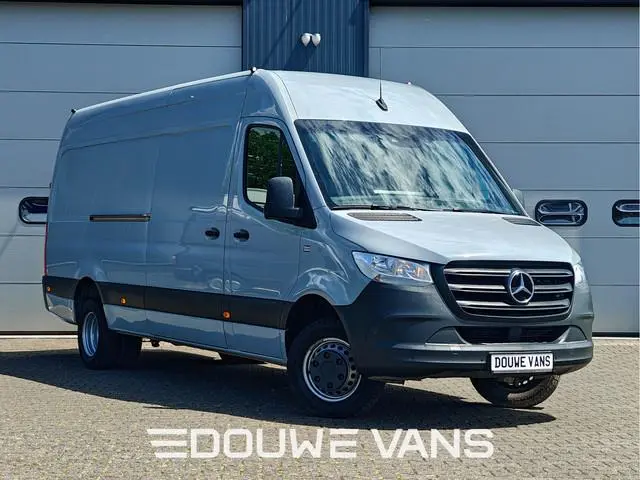 Mercedes-Benz Sprinter 514 190 PK (gechipt) L3H2 Automaat Navi Camera Carplay Stoelverw. Lederen sto...