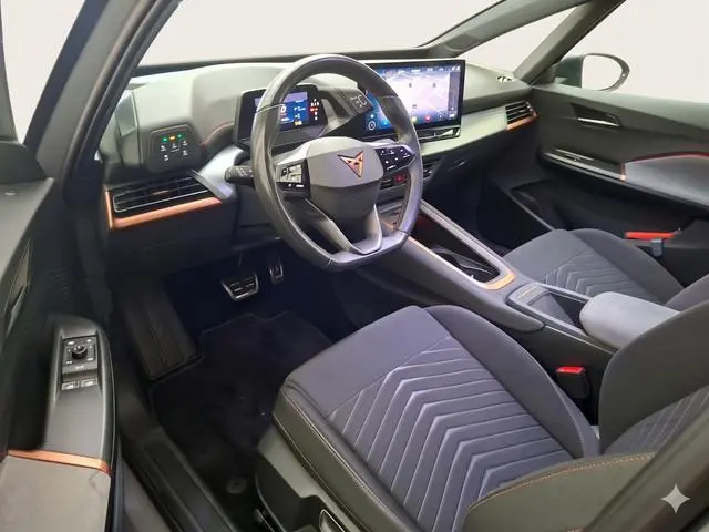 CUPRA Born Business Plus 62 kWh 204pk | Navigatie | Parkeeercamera | Adaptieve cruise controle | Par...
