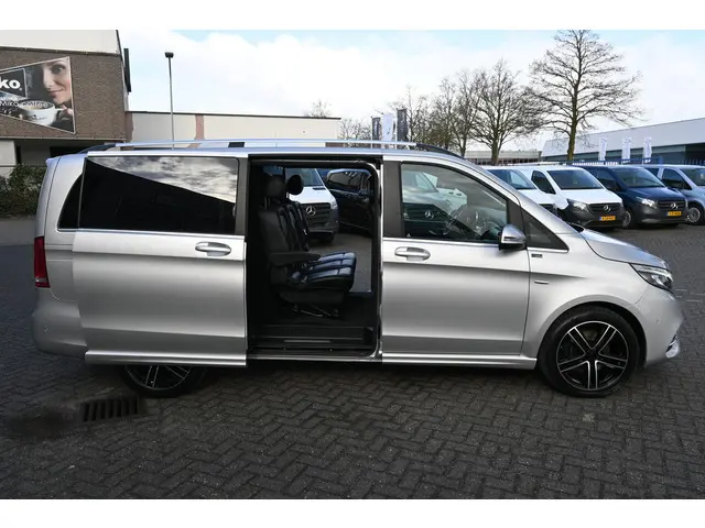 Mercedes-Benz V-klasse 250d 4-Matic AMG L2 DC Avantgarde 360 Graden camera, LED, Burmester