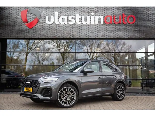 Audi Q5 55 TFSI e S edition , S-line , Panoramadak, Trekhaak, Carplay, Leder