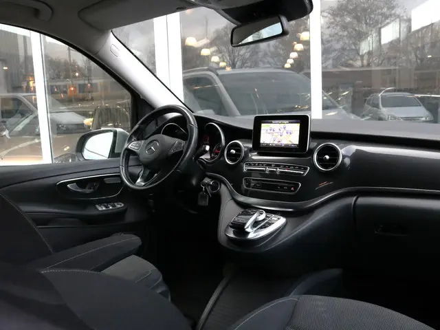 Mercedes-Benz V-klasse 220d Dubbele Cabine