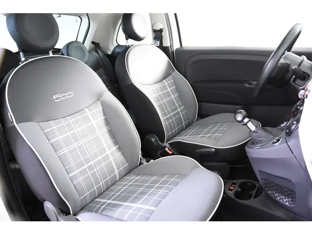 Fiat 500 1.2 Lounge *Panoramadak*Park assist*