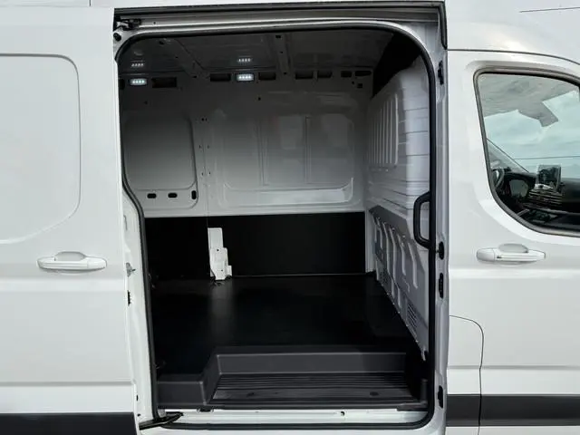 Maxus eDeliver9