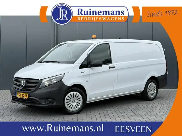 Mercedes-Benz eVito 66 kWh / FULL ELECTRIC / L2H1 / AUTOMAAT / BOTT INRICHTING / 1e EIG. / CAMERA /...