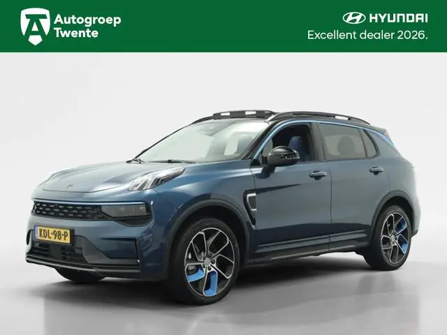 Lynk & Co 01 1.5 PHEV 261 PK | 360 graden camera | Panoramadak | Navigatie