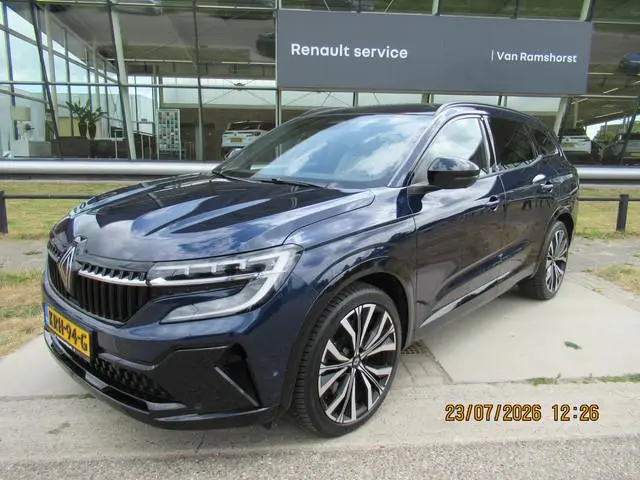Renault Espace E-Tech full hybrid 200 iconic 7p. Panorama/ Harmon Kardon/ 4 Control/ Trekhaak