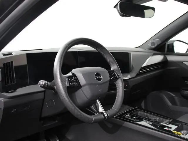 Opel Astra 1.2 Automaat GS Line Climate control Adaptieve cruise control LED Voorstoelen verwarmd St...