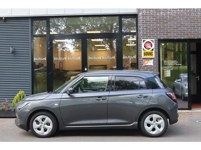Suzuki Swift 1.2 Style Smart Hybrid Navi/Keyless/Camera/Dodehoek/Apple CarPlay/ACC/DAB/16''