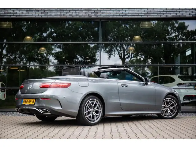 Mercedes-Benz E-klasse Cabrio 200 AMG Line , Sfeerverlichting, Stoel/nekverwarming, Leer, Camera-