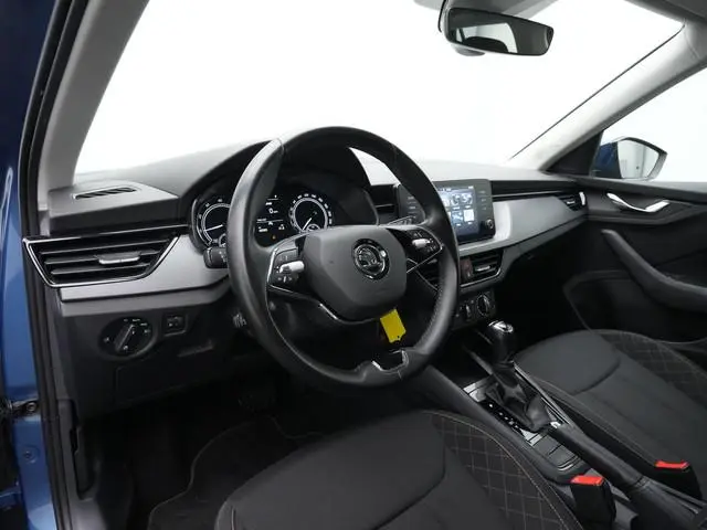 Skoda Kamiq 1.0 TSI 110 pk DSG Ambition | Trekhaak | Achteruitrijcamera | Adaptive Cruise | Carplay