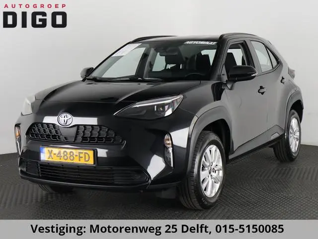 Toyota Yaris Cross 1.5 HYBRID BIJNA 2024. GARANTIE TOT 11-2033! CARPLAY NAVI. CAMERA .ADAPTIVE CRUIS...