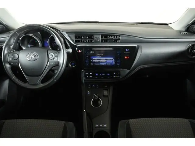 Toyota Auris 1.8 Hybrid Dynamic, Panodak, Trekhaak