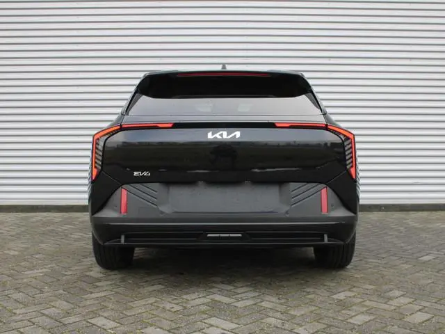 Kia EV4