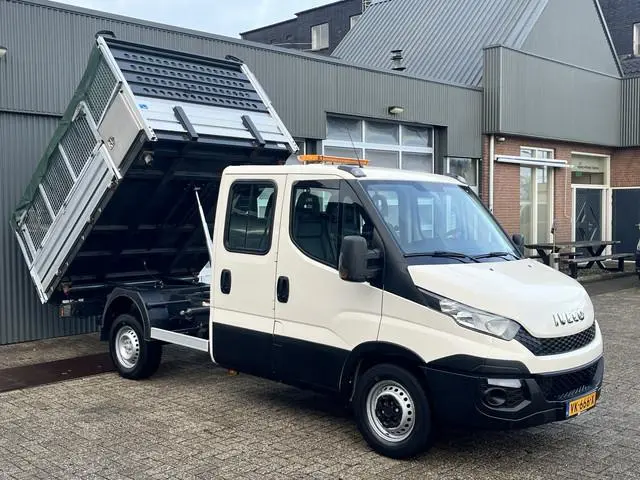 Iveco Daily 35S11D 3 zijden kipper Airco Telefoonverbinding Gereedschapskist Stuuwielbediening Open...