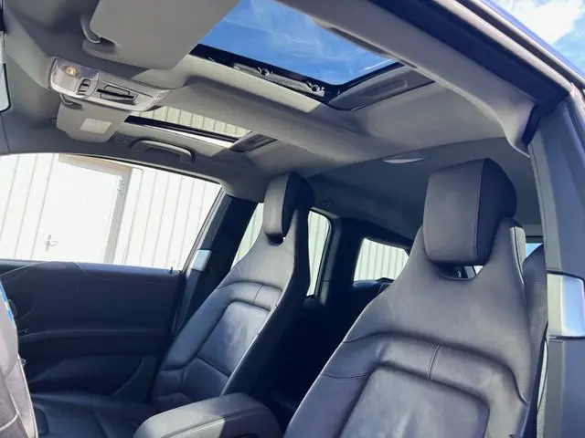 BMW i3 S 184pk Executive 120Ah/42 kWh/H-Kardon/Sunroof/Adaptive/W-pomp/3-Fase/20"