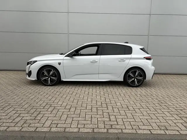 Peugeot 308 1.2 Mild Hybrid 145 e-DCS6 GT | Automaat | 360 camera | Adaptieve Cruise Control | Navig...