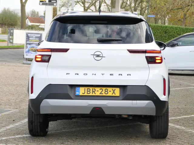 Opel Frontera