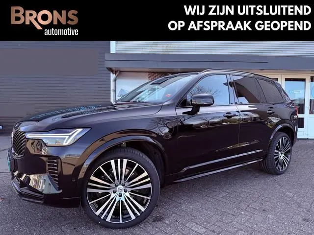 Volvo XC90 2.0 T8 Plug-in hybrid AWD Plus Dark