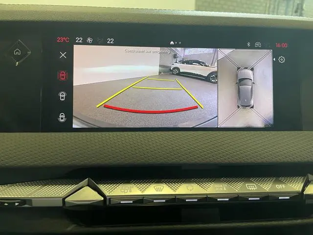 DS 4 1.2 PureTech Automaat Rivoli Cross Panoramadak Focal Audio Full LED Leder 360 (demo)Camera Adap...