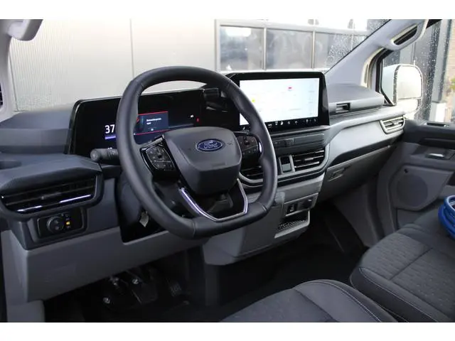 Ford E-Transit Custom 340 L2H1 Limited 65 kWh 218pk - 2x Schuif - LED - 360 Camera - B&O - ACC - Nav...