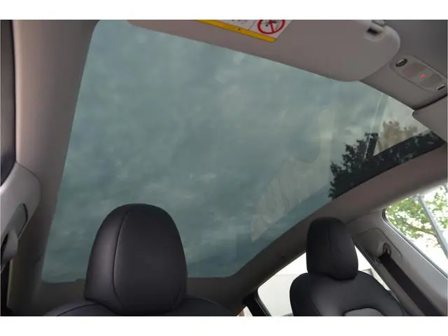 Tesla Model Y RWD 58 kWh AutoPilot3.0 Ryzen