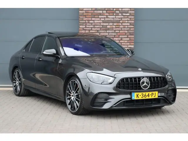 Mercedes-Benz E-klasse 450 4MATIC Premium+ AMG Line | Luchtvering | Distronic+ | Burmester | Soft-Cl...