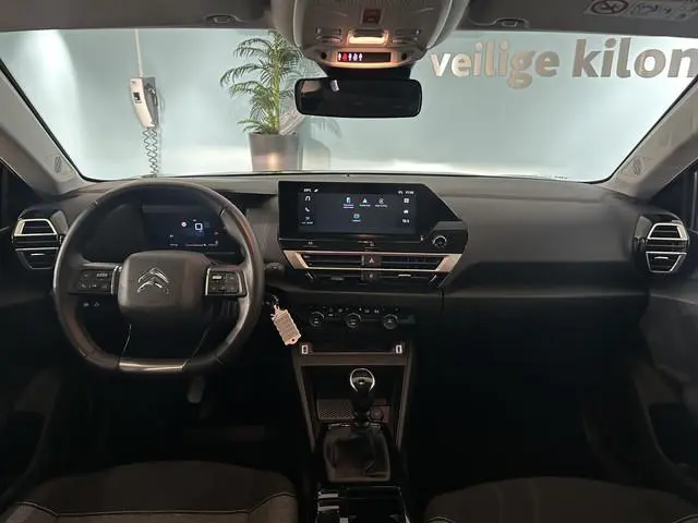 Citroën C4 X