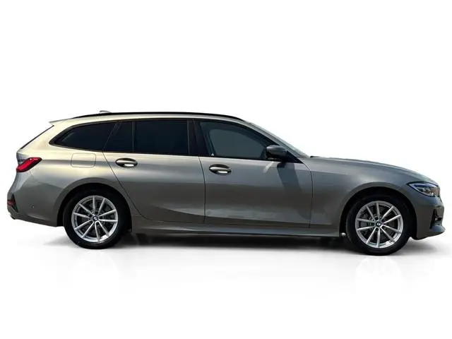 BMW 3-serie Touring 330e High Executive ✅ Leder ✅ ACC ✅ Camera