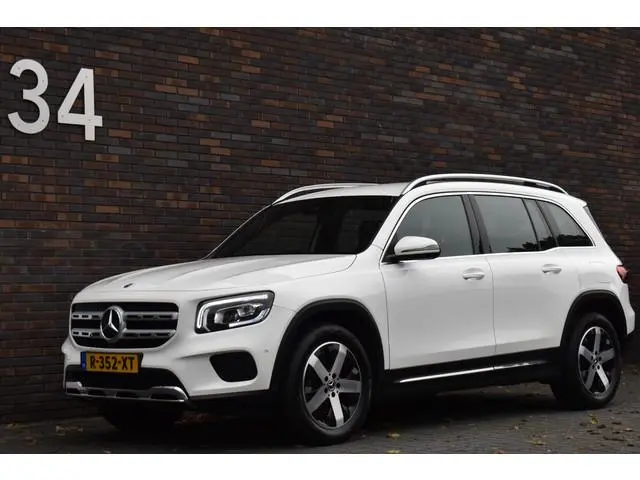 Mercedes-Benz GLB 180 d Luxury Line