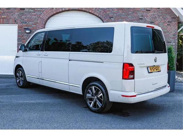 Volkswagen Caravelle