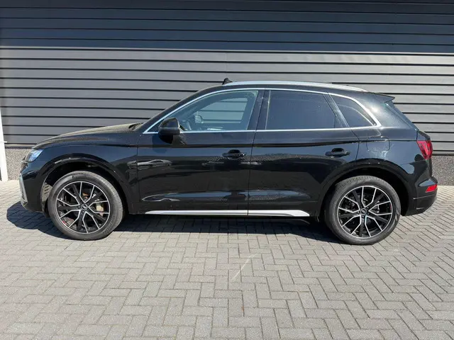 Audi Q5 50 TFSI e 299pk S edition Trekhaak Camera Leder Head-Up Virtual Cockpit Stoelverwarming Pano...