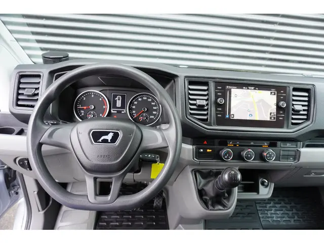 MAN TGE 3.180 180pk L3H2/L2H1 LED Navigatie Apple Carplay Camera Cruise control Stoelverwarming