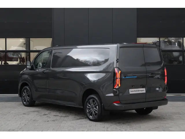 Ford E-Transit Custom