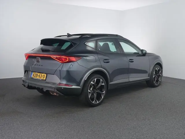 CUPRA Formentor 1.4 e-Hybrid VZ Performance | Travel assist | Pano | Dodehoeksensor | Stoelverwarmin...