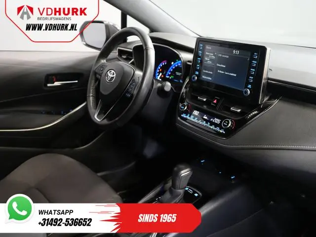 Toyota Corolla Touring Sport 1.8 LED/ Virtual Cockpit/ Carplay/ Adapt.Cruise/ Stoelverw./ Stuurverw....