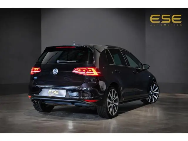 Volkswagen Golf 1.4 TSI GTE | Panorama | Leder | Navigatie