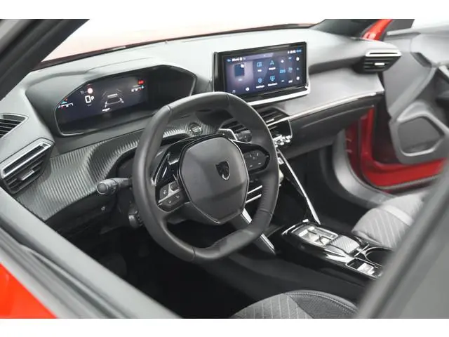 Peugeot 2008 PureTech 130 EAT8 Allure | Camera | Apple Carplay | Parkeersensoren
