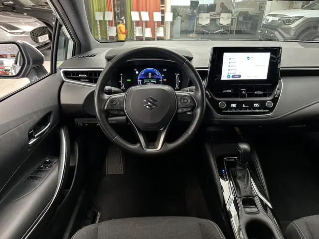 Suzuki Swace