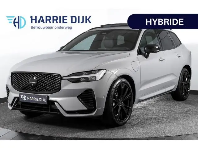 Volvo XC60 2.0 T8 Plug-in hybrid AWD Ultra Black Edition - Facelift MY26 | Luchtvering | Harman Kard...