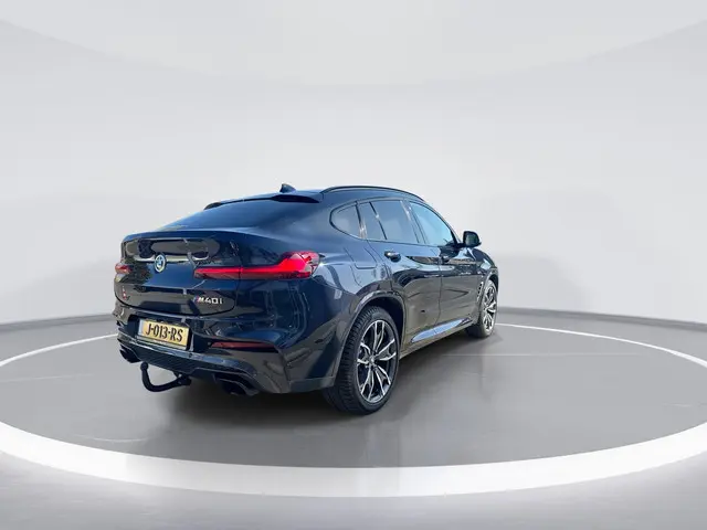 BMW X4 M40i High Executive |PANO|MEMORY|KEYLESS|TREKHAAK|CARPLAY|STOELVW.|CAMERA| 18457 / 4731