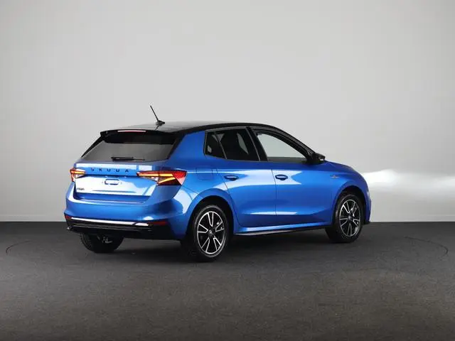 Skoda Fabia Monte Carlo 1.0 TSI 95 pk 5 versn. Hand | Verwarmbare voorstoelen | Hill start | Zwart d...
