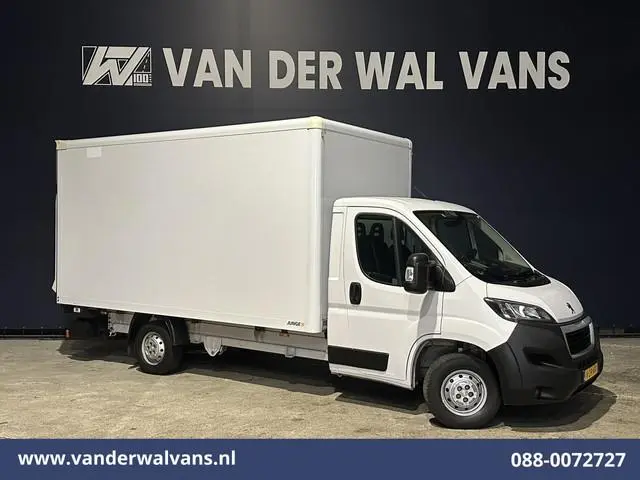 Peugeot Boxer 2.2 BlueHDi 141pk Bakwagen 435cm Lang Laadklep Euro6 Airco | 1055kg laadvermogen | Cru...
