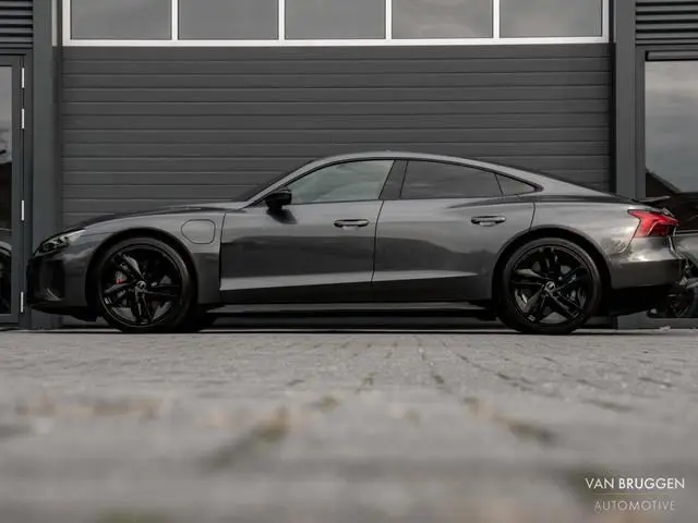 Audi e-tron GT