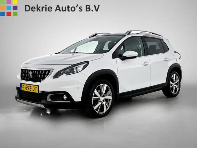 Peugeot 2008 1.5 BlueHDi Allure / Panoramadak / Trekhaak / Cruise-ctr. /  lmv 17"/ Roofrail / Privac...