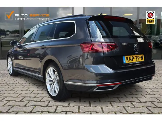 Volkswagen Passat Variant 1.4 TSI PHEV GTE Business | Trekhaak | Matrix | Camera |